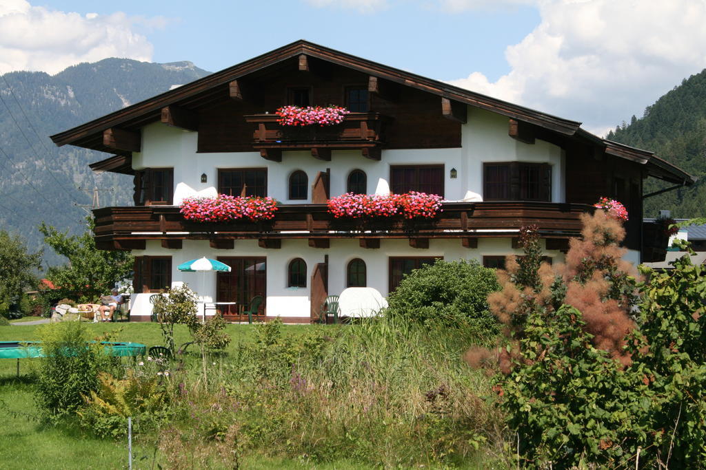 Auerschmied Appartements Kirchdorf in Tirol Exteriör bild